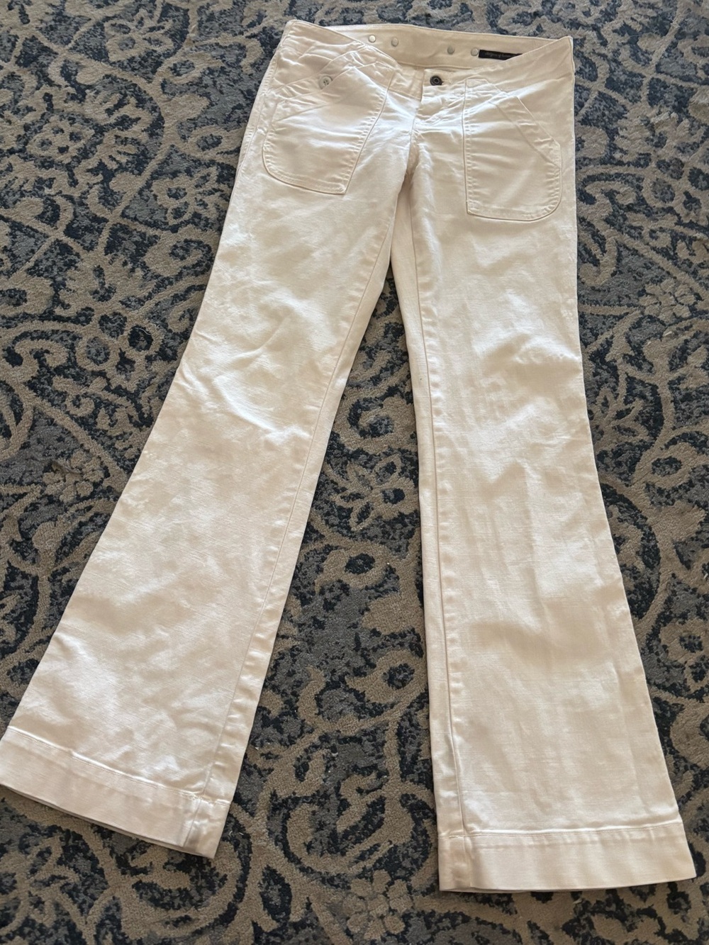 Citizens Of Humanity Off-White Wide Leg Flare Jeans 👖 size 28
